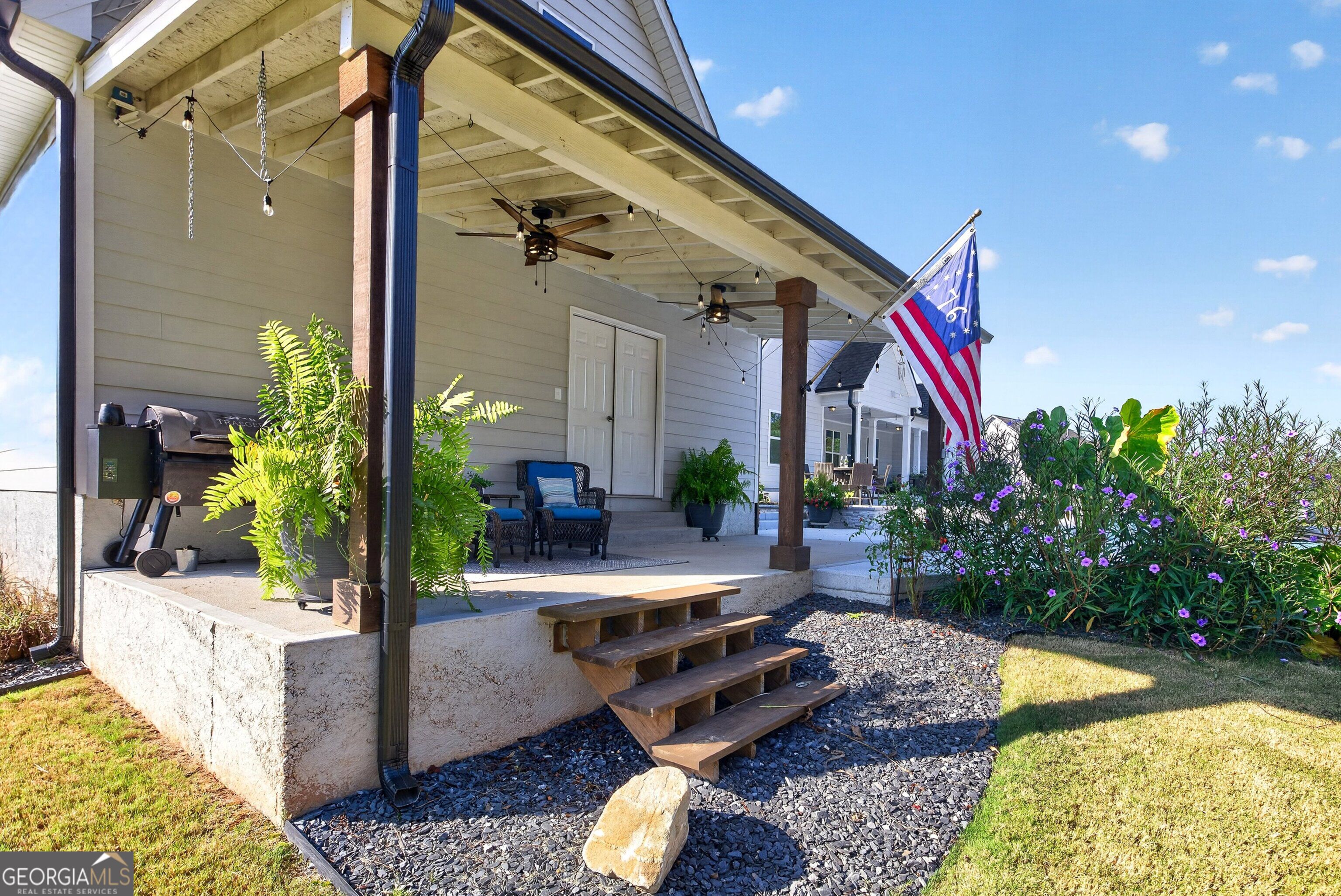 73 Starr Place