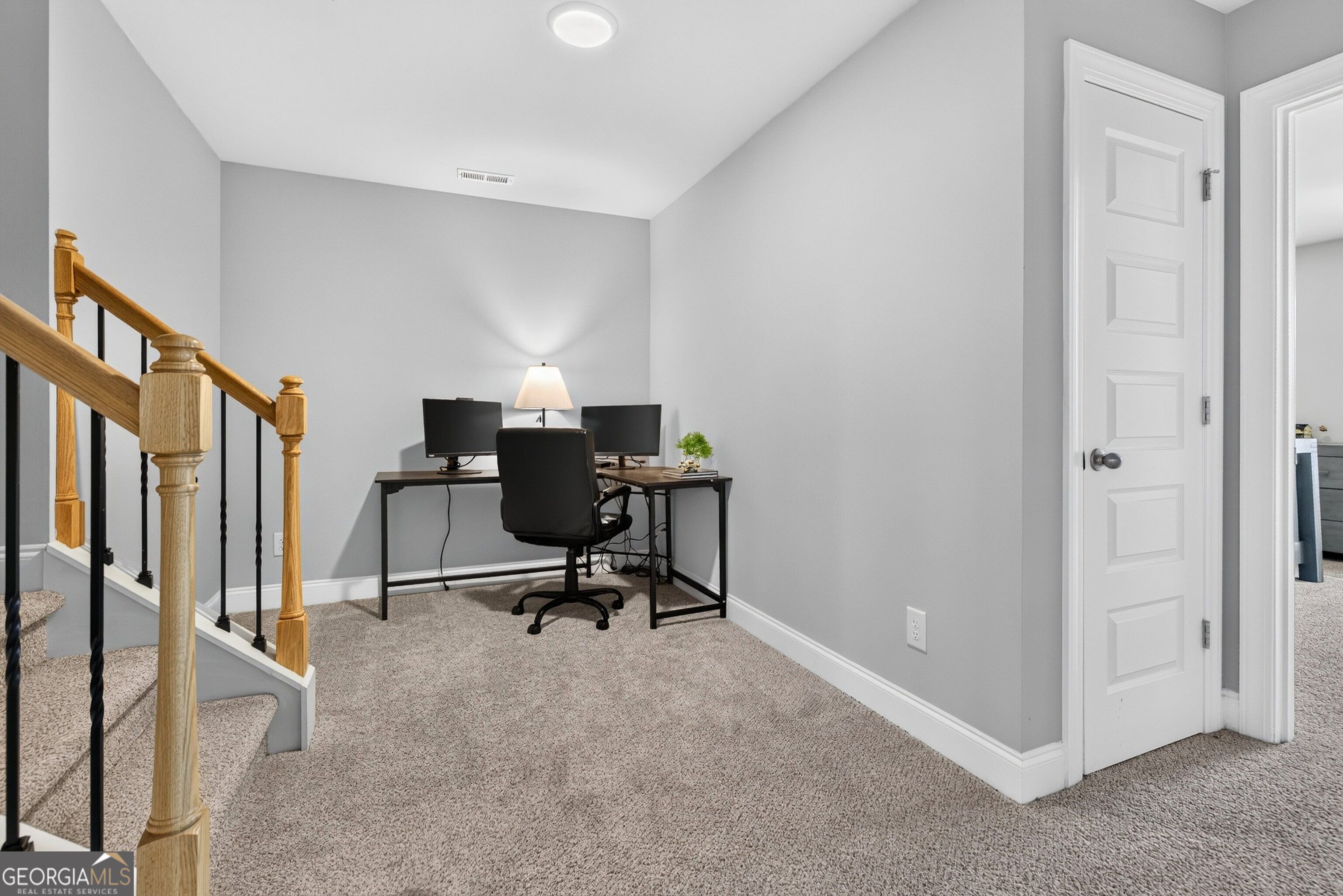 73 Starr Place