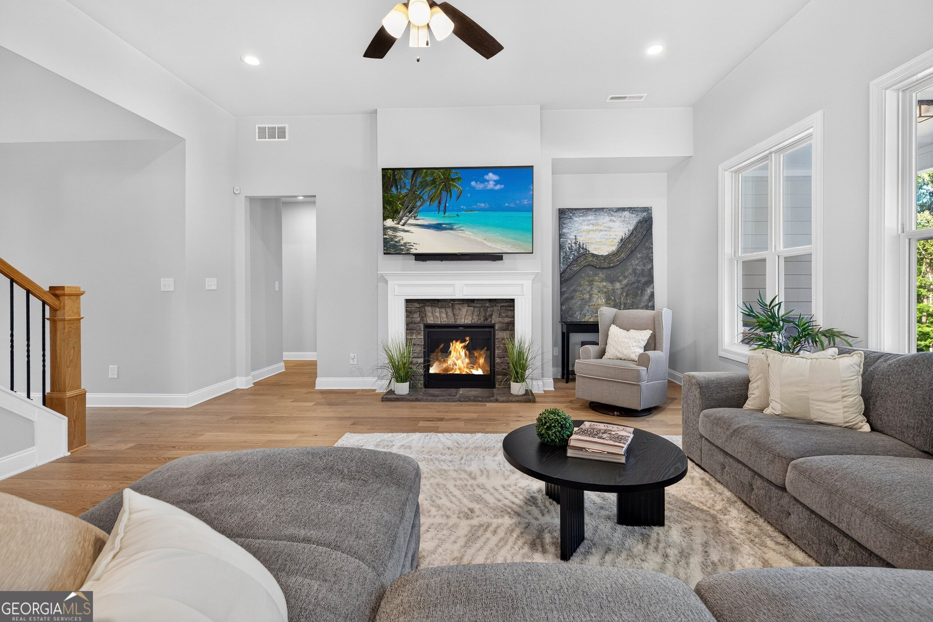 73 Starr Place