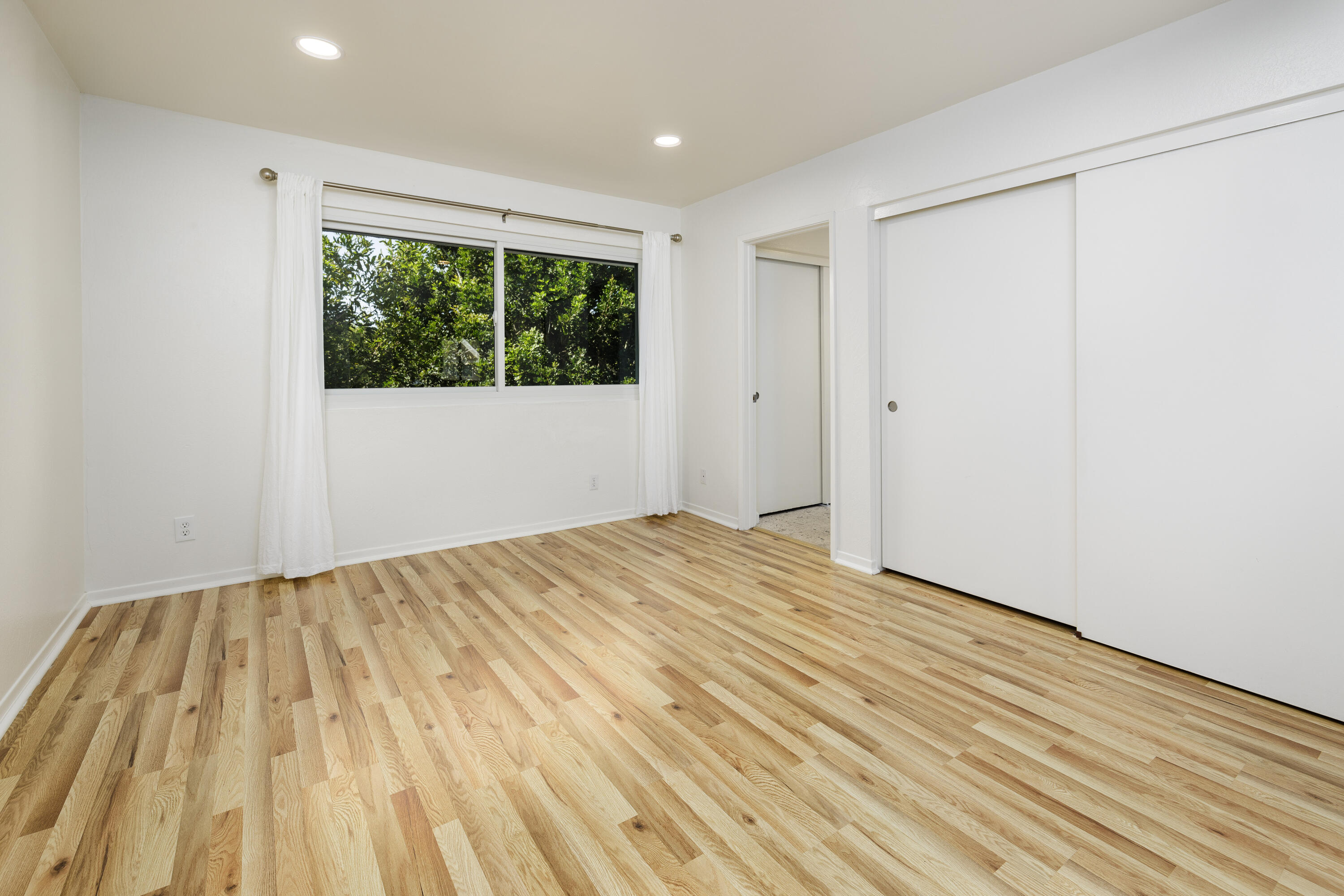 375 Cannon Green Drive, B