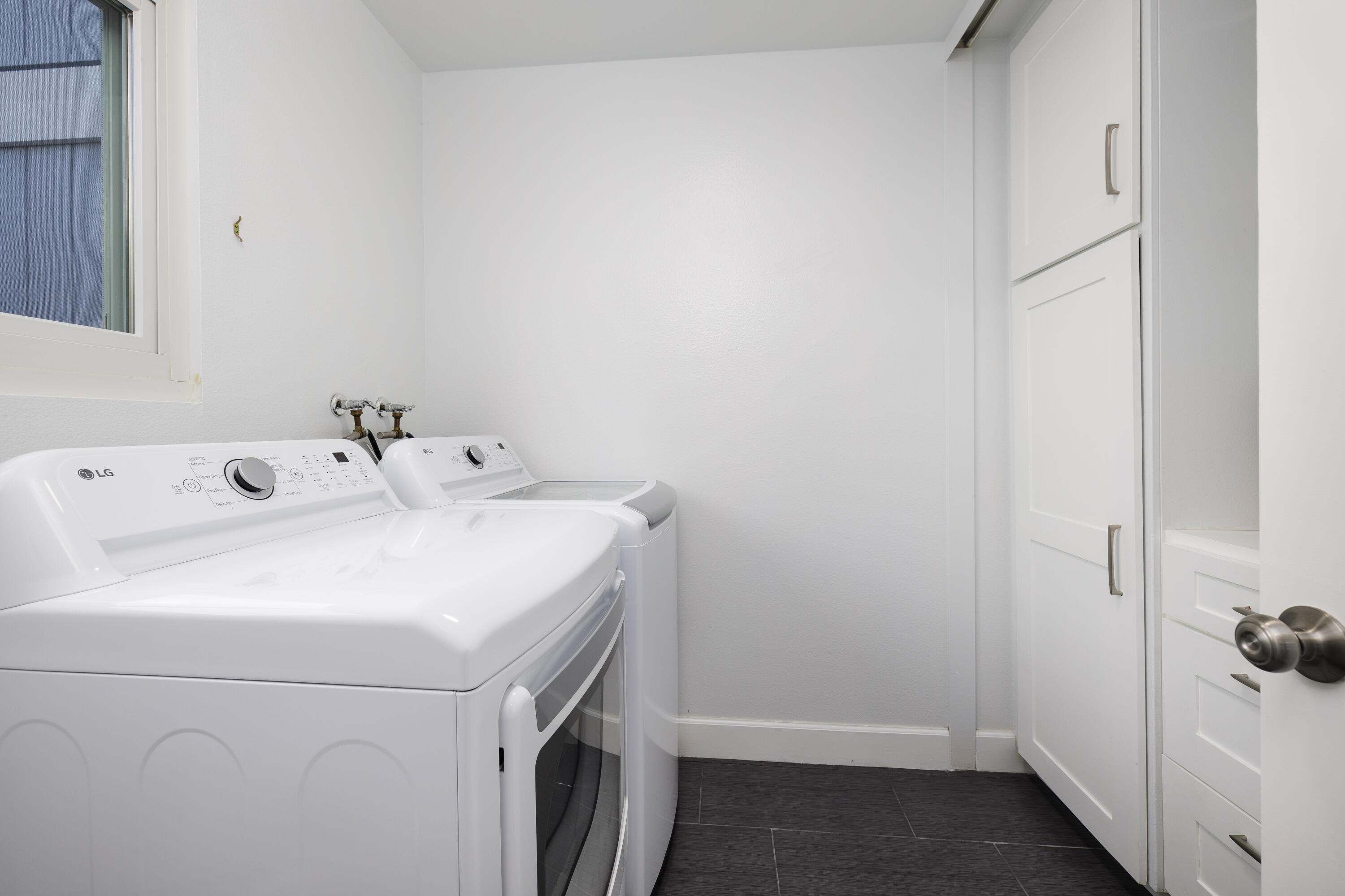 375 Cannon Green Drive, B