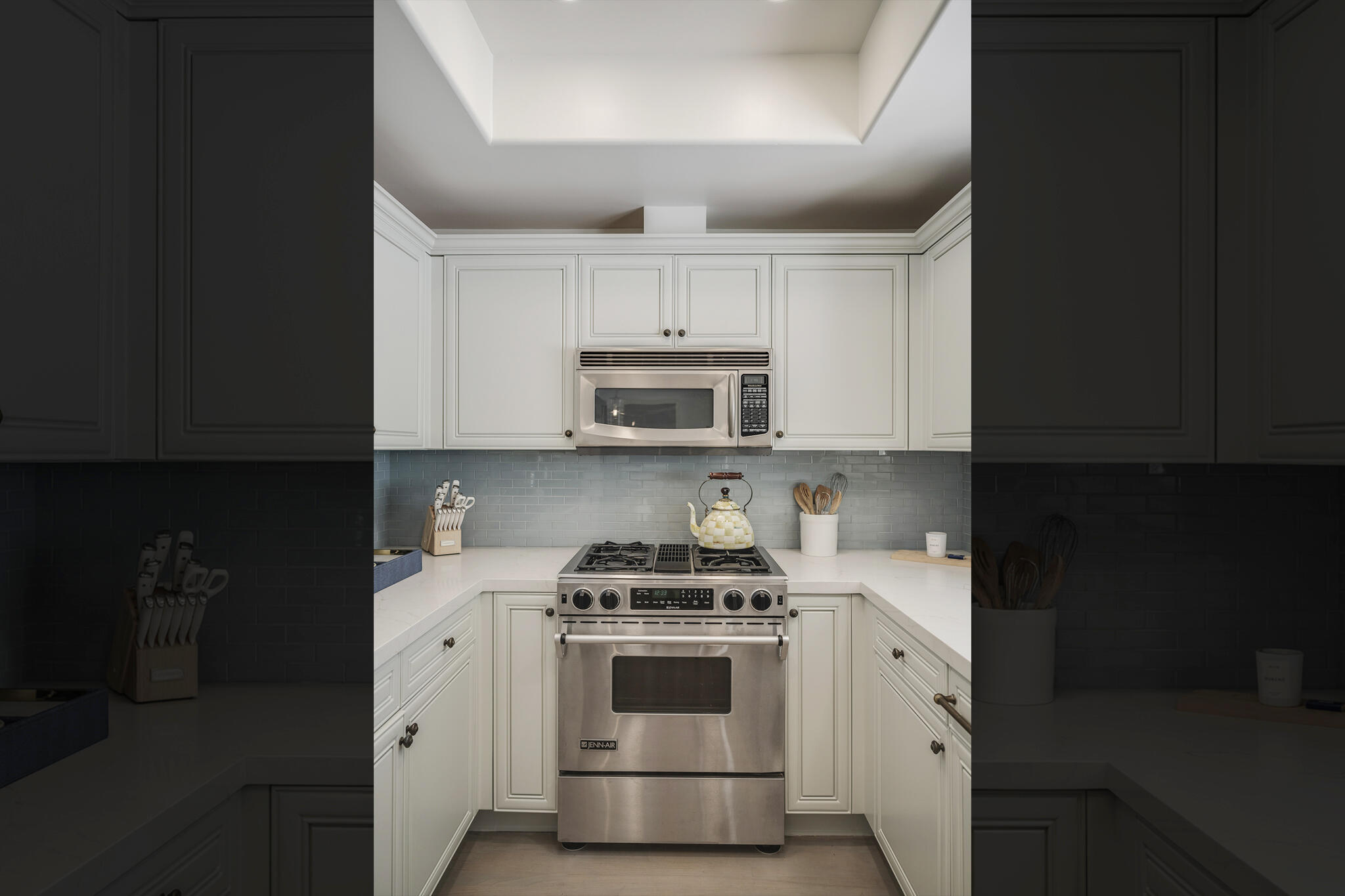 1647 Posilipo Lane B