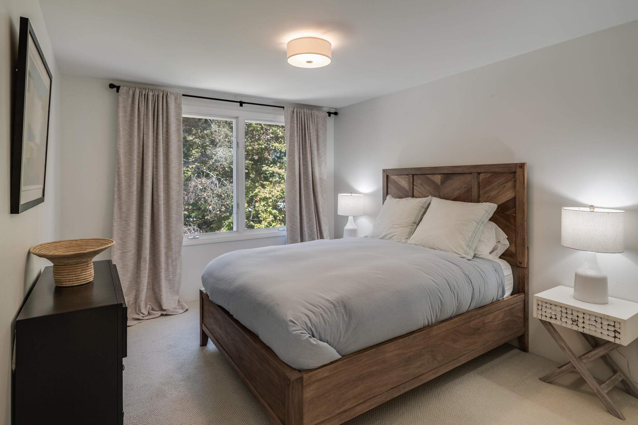 1647 Posilipo Lane B