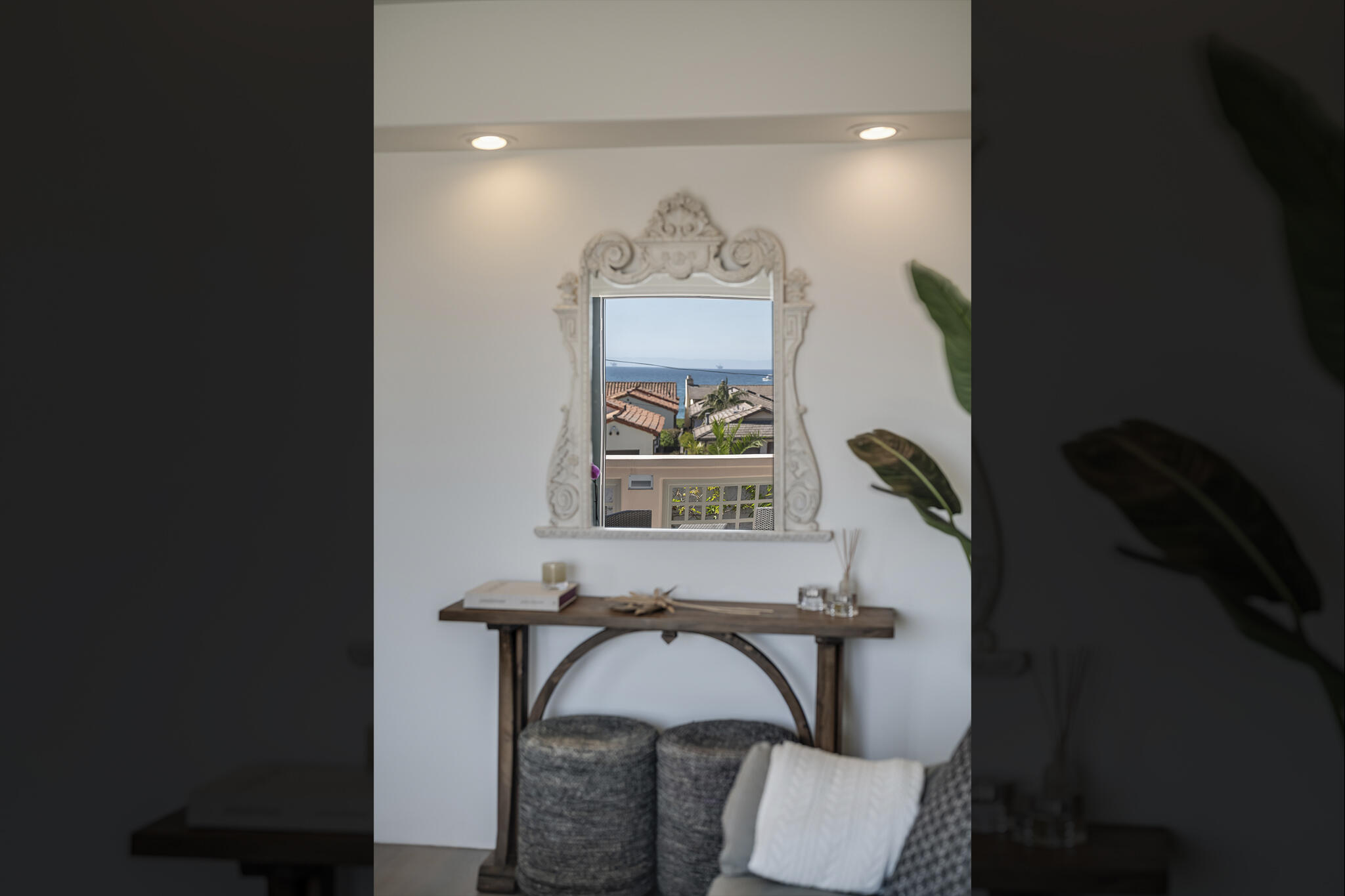 1647 Posilipo Lane B