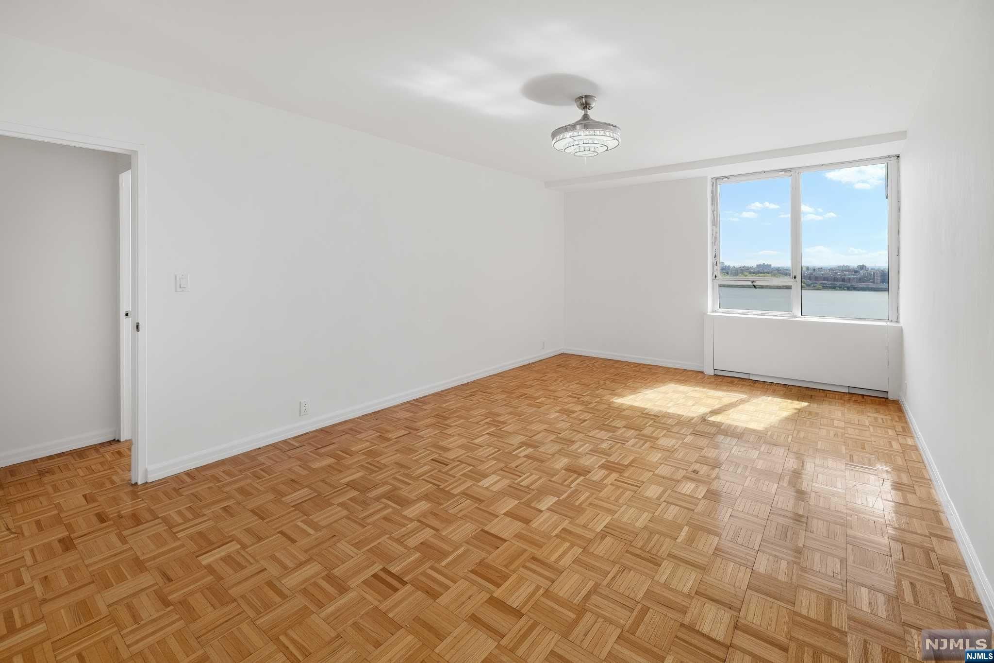 3 Horizon Road 821