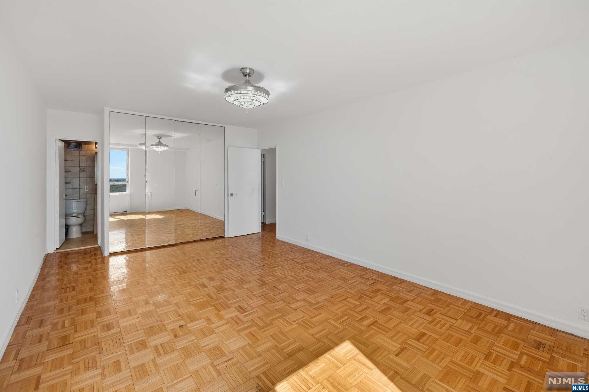 3 Horizon Road 821