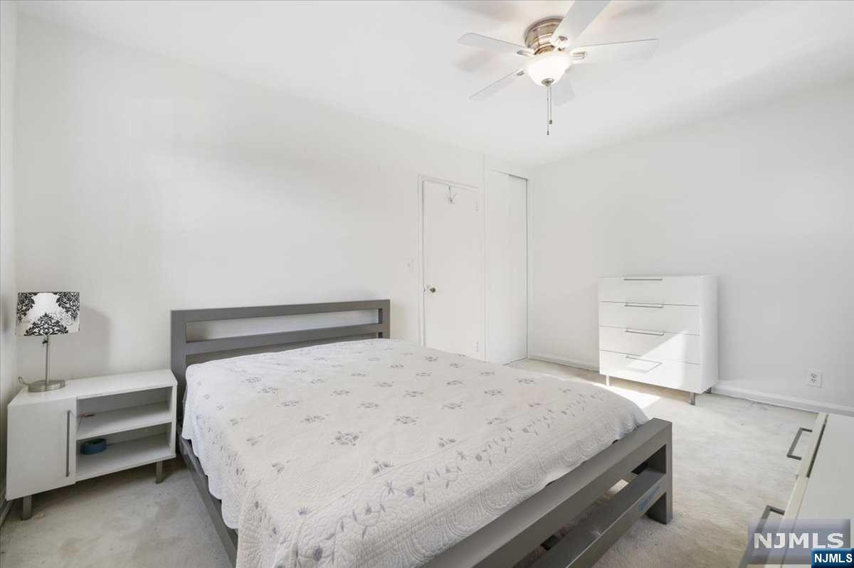 3091 Edwin Avenue 2E