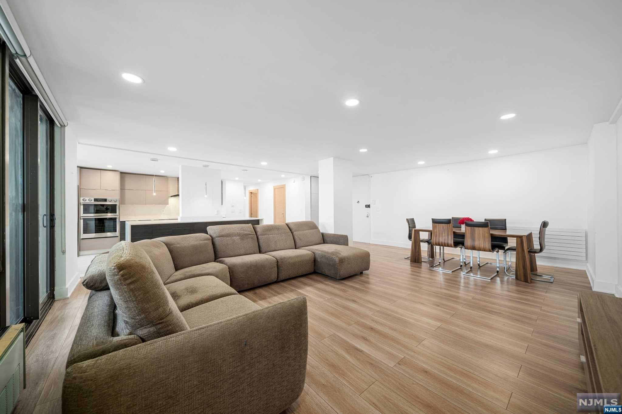 200 Winston Drive 2612