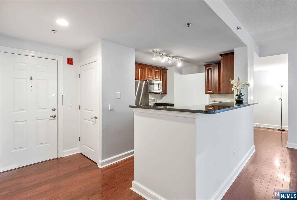5212 City Place