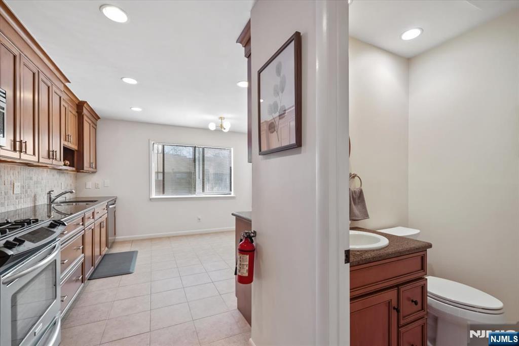 142 Windsor Circle