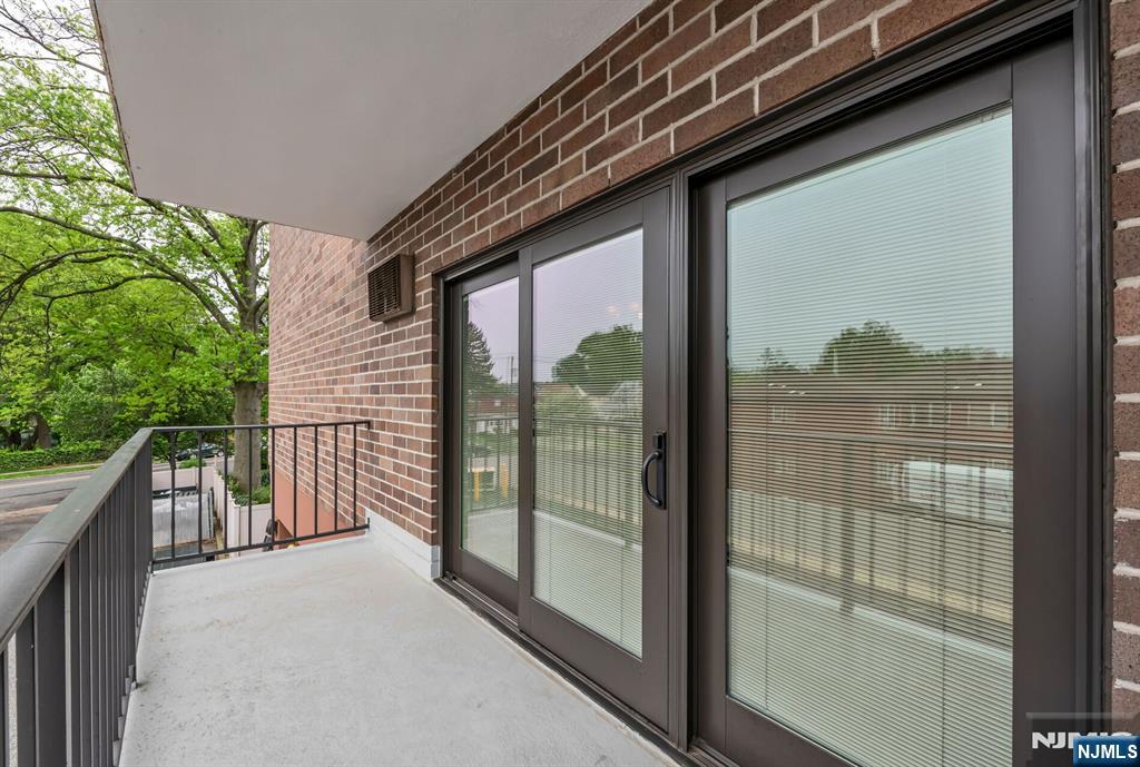 140 Euclid Avenue 1C
