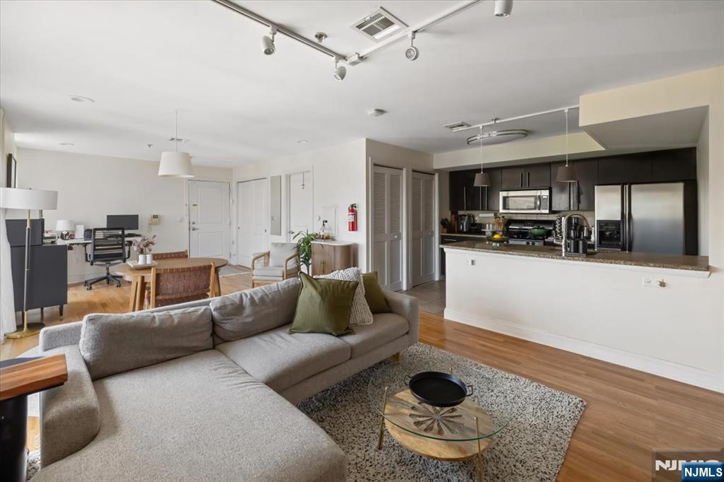 125 70th Street 3H