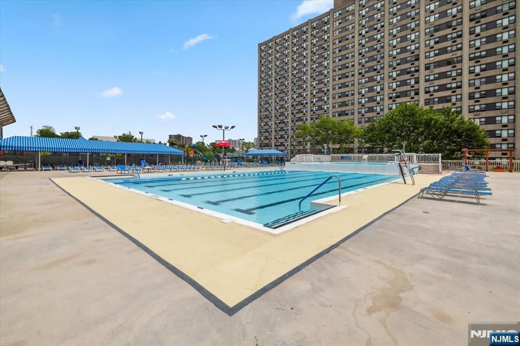 555 North Avenue 23C