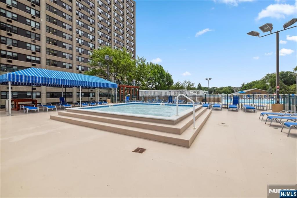 555 North Avenue 23C