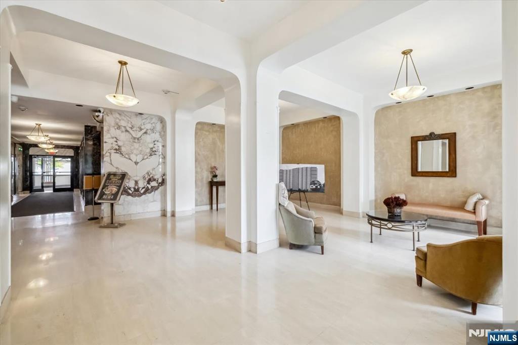 555 North Avenue 23C