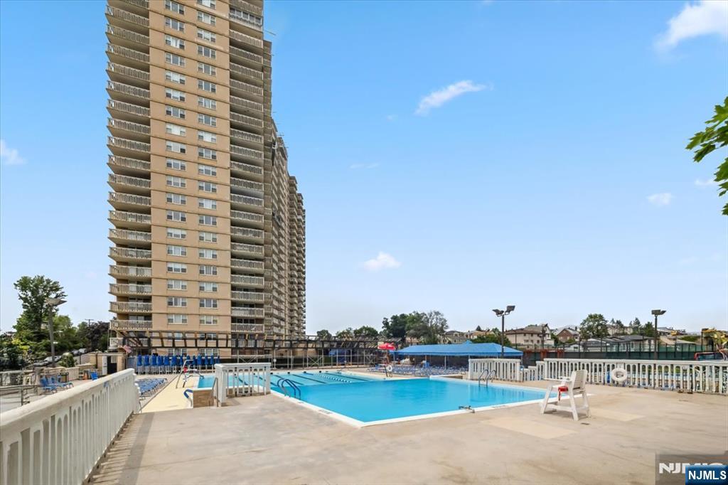 555 North Avenue 23C