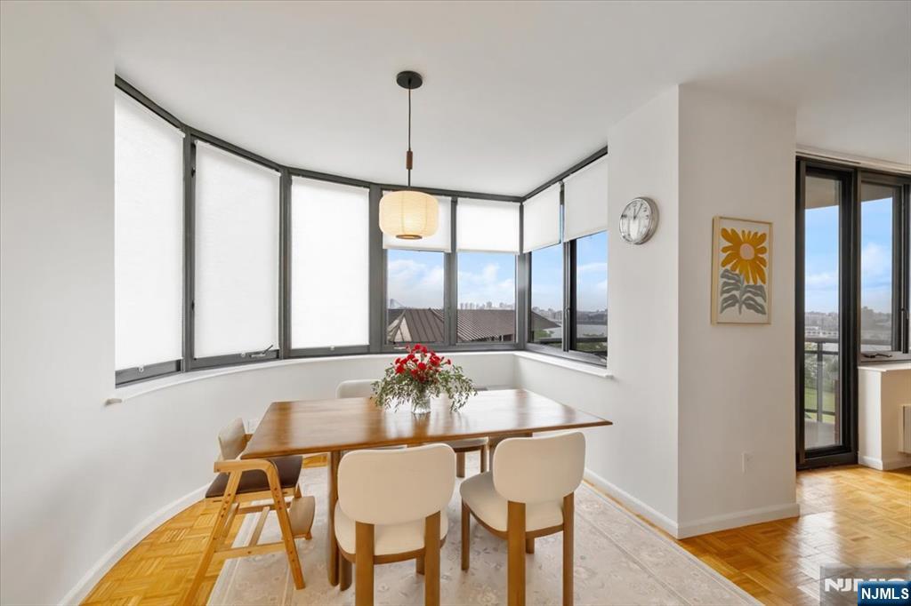 100 Carlyle Drive 3MN