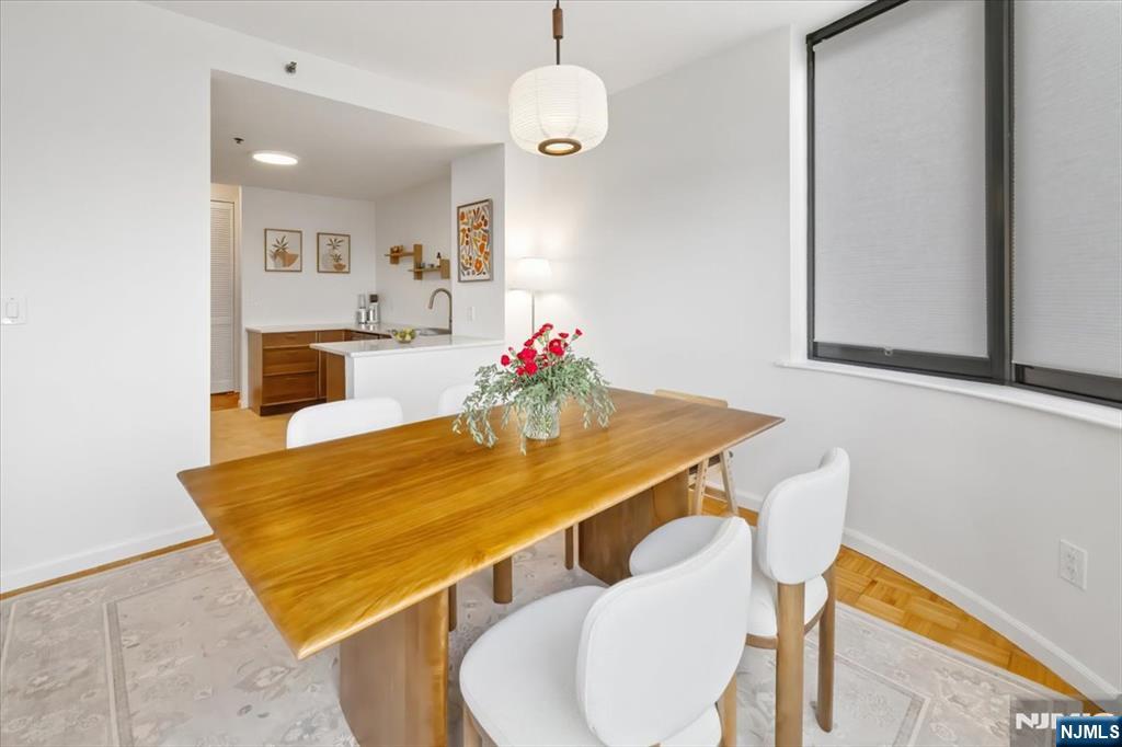 100 Carlyle Drive 3MN