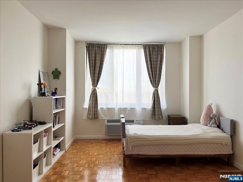 100 Carlyle Drive 3MN