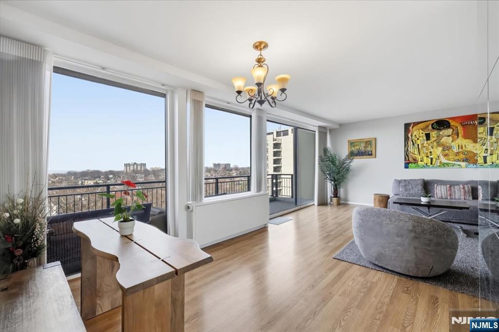 1 Horizon Drive 1209