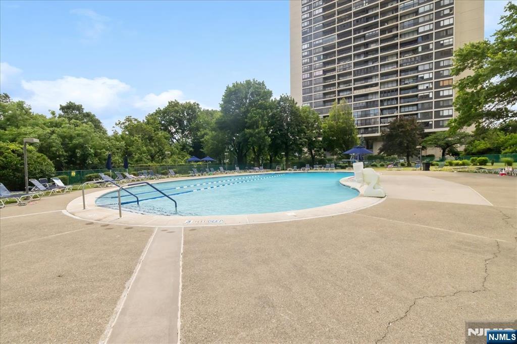 1 Horizon Drive 1209