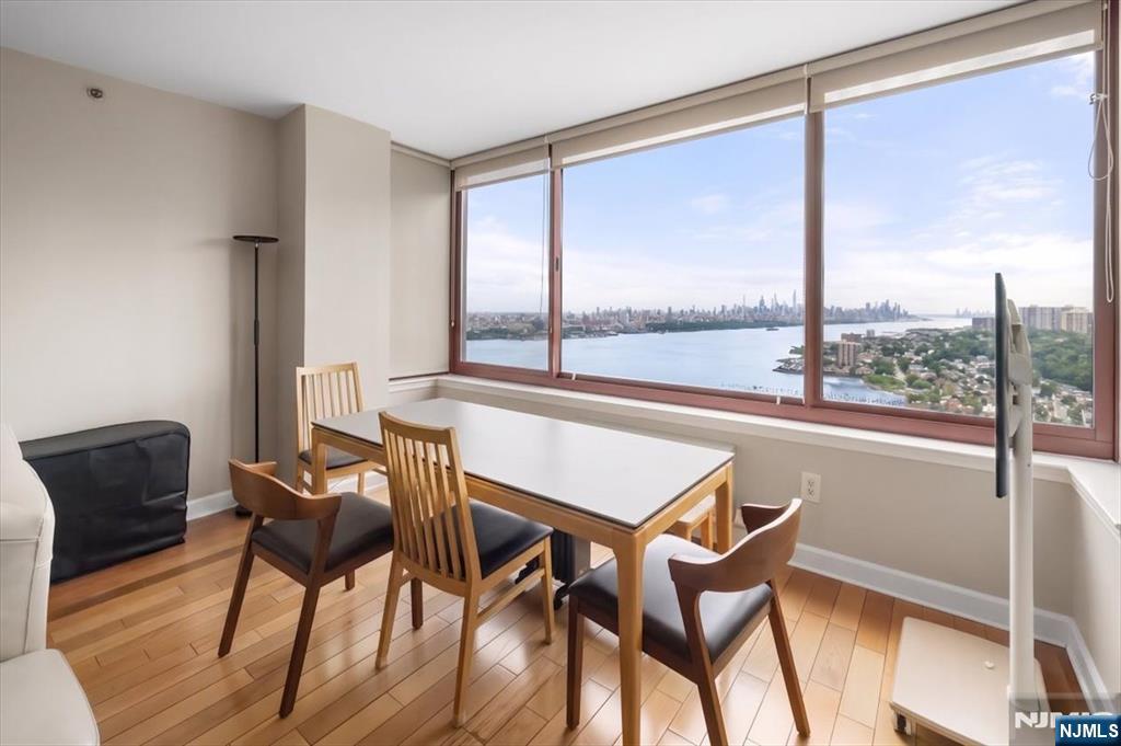100 Old Palisade Road 3408