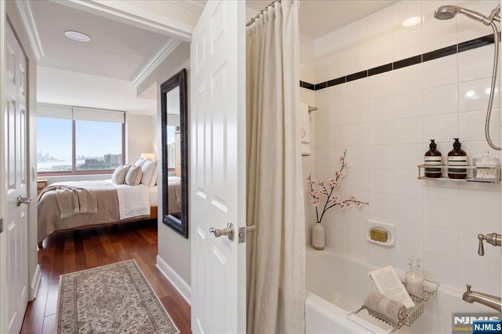 100 Old Palisade Road 3408