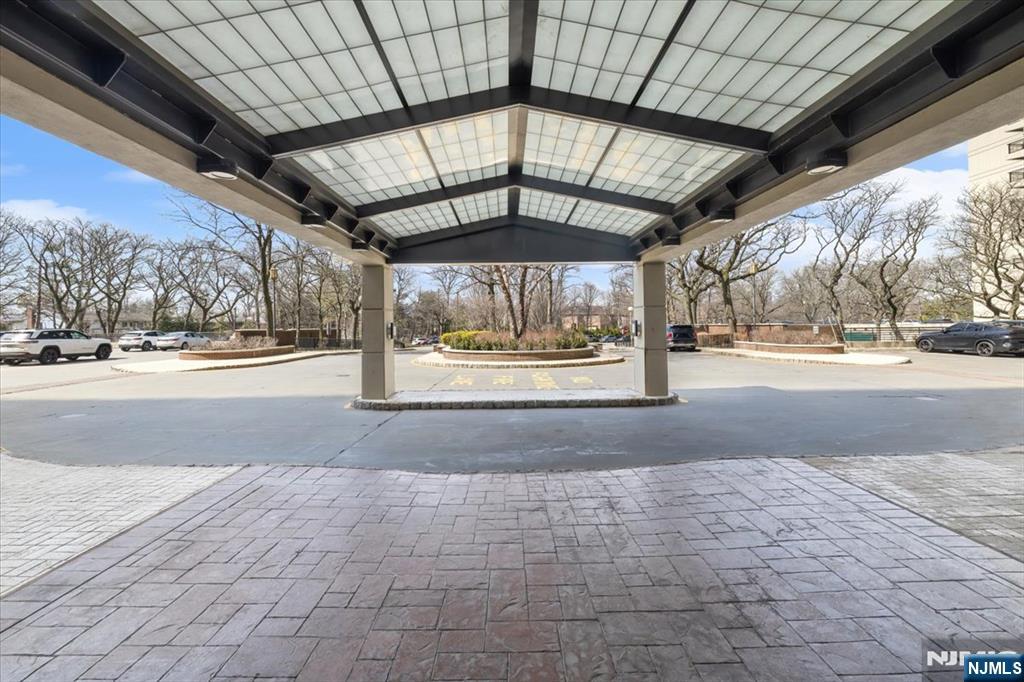 1 Horizon Road 1209