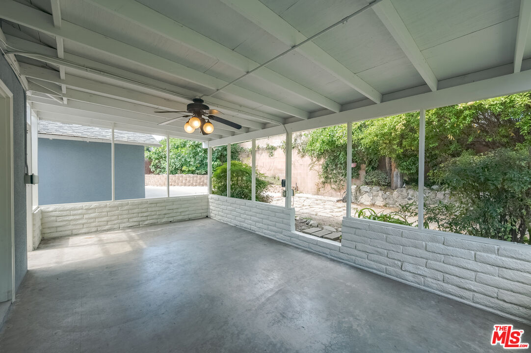 3141 Fairmount Ave
