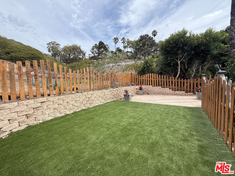 31577 Pacific Coast Hwy