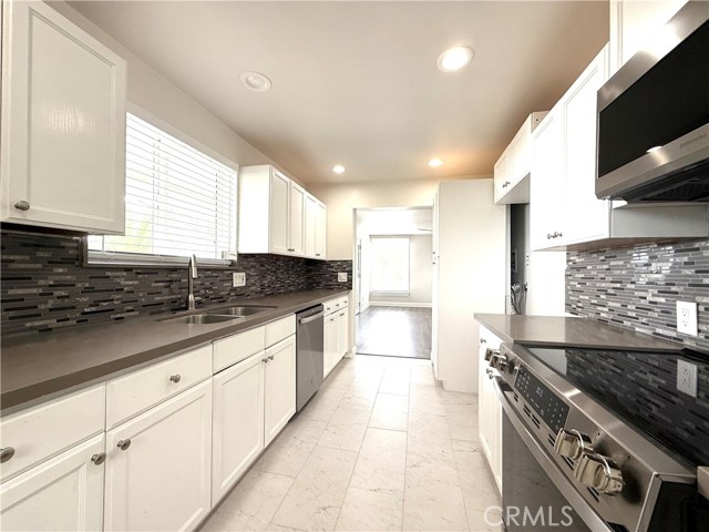31577 Pacific Coast