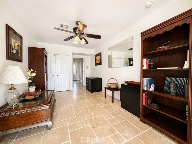 4615 White Oak
