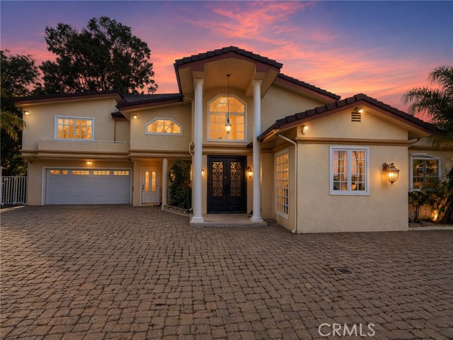 4615 White Oak