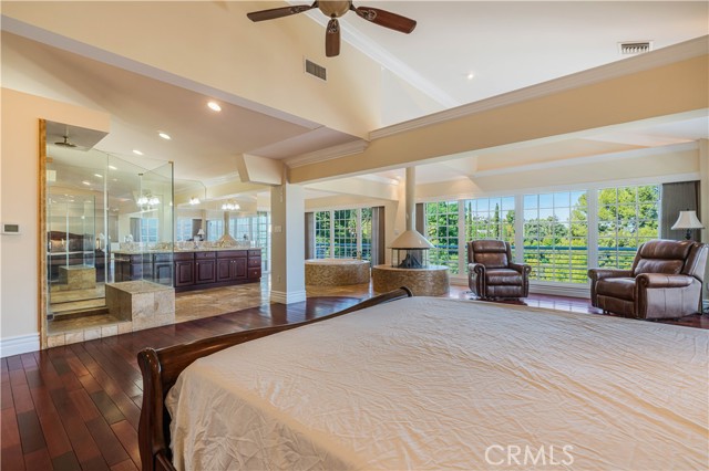 4615 White Oak
