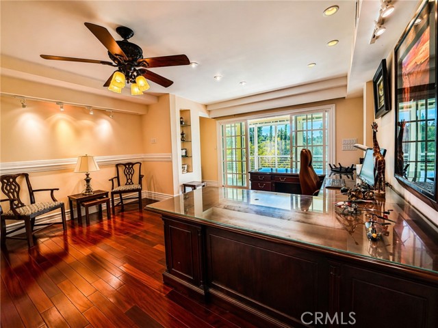 4615 White Oak