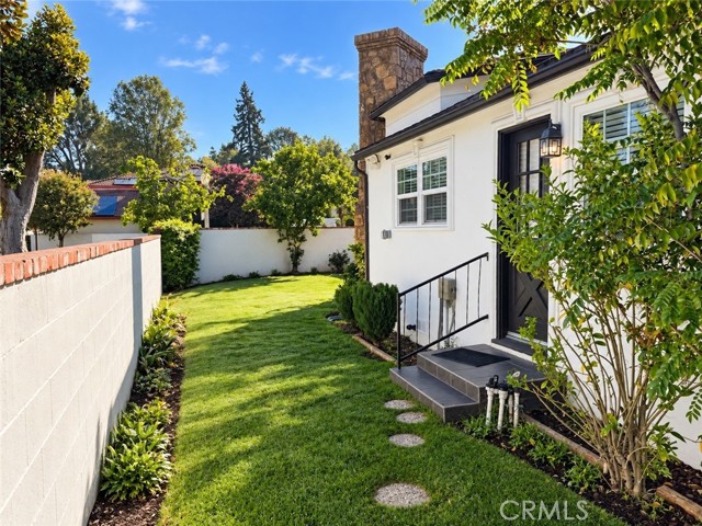 3781 Laurel Canyon