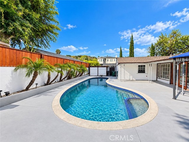 3781 Laurel Canyon