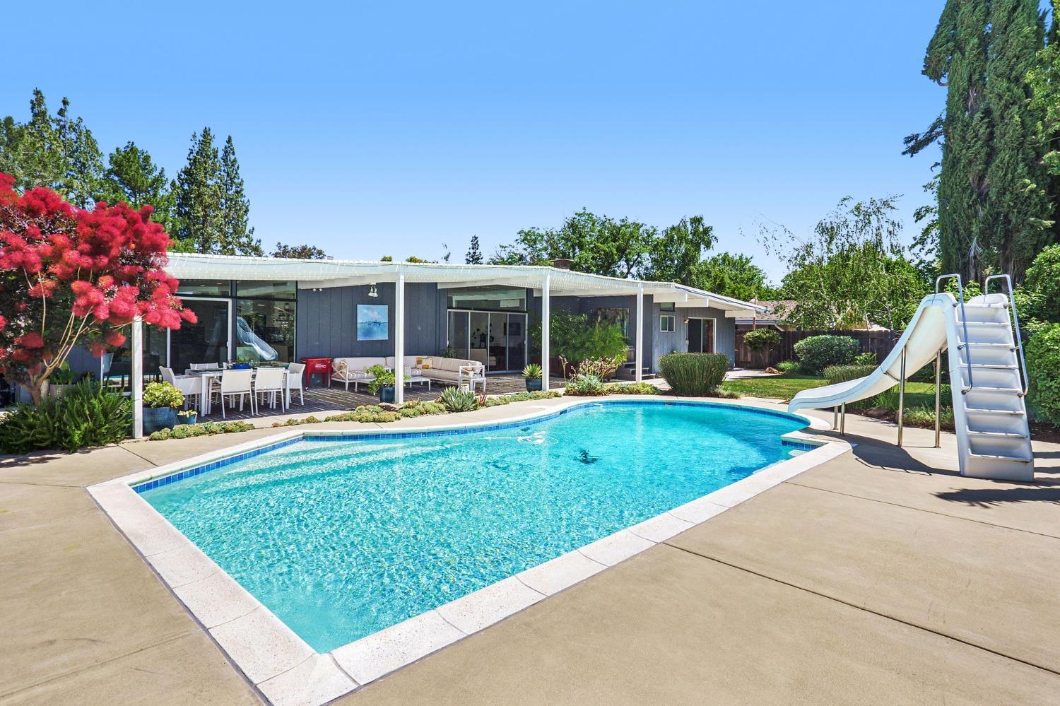 1206 Radcliffe Drive