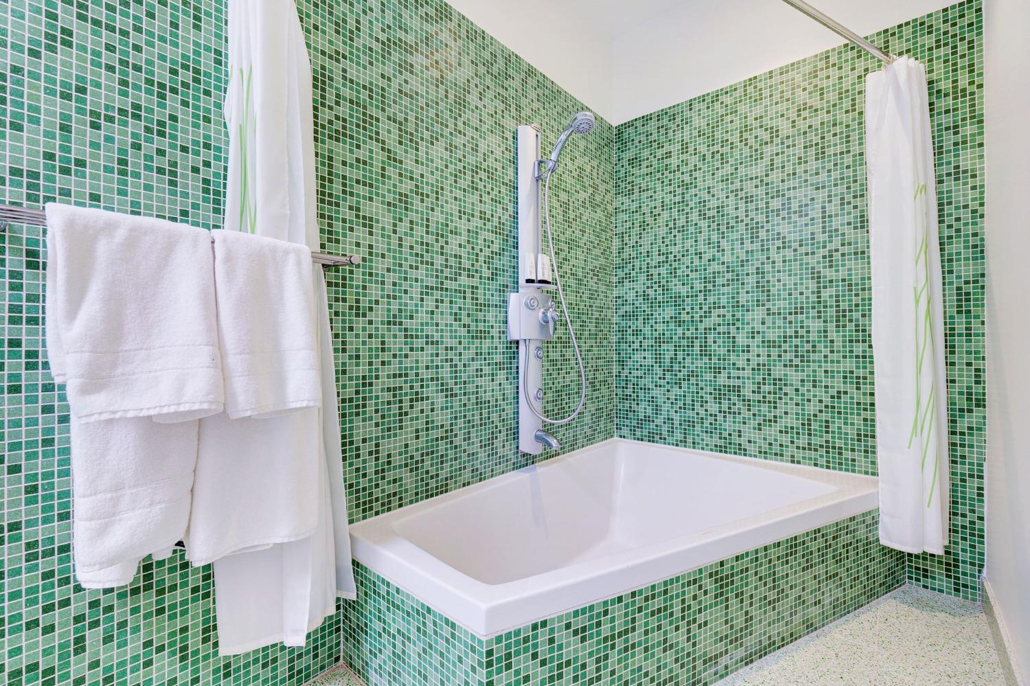 1206 Radcliffe Drive