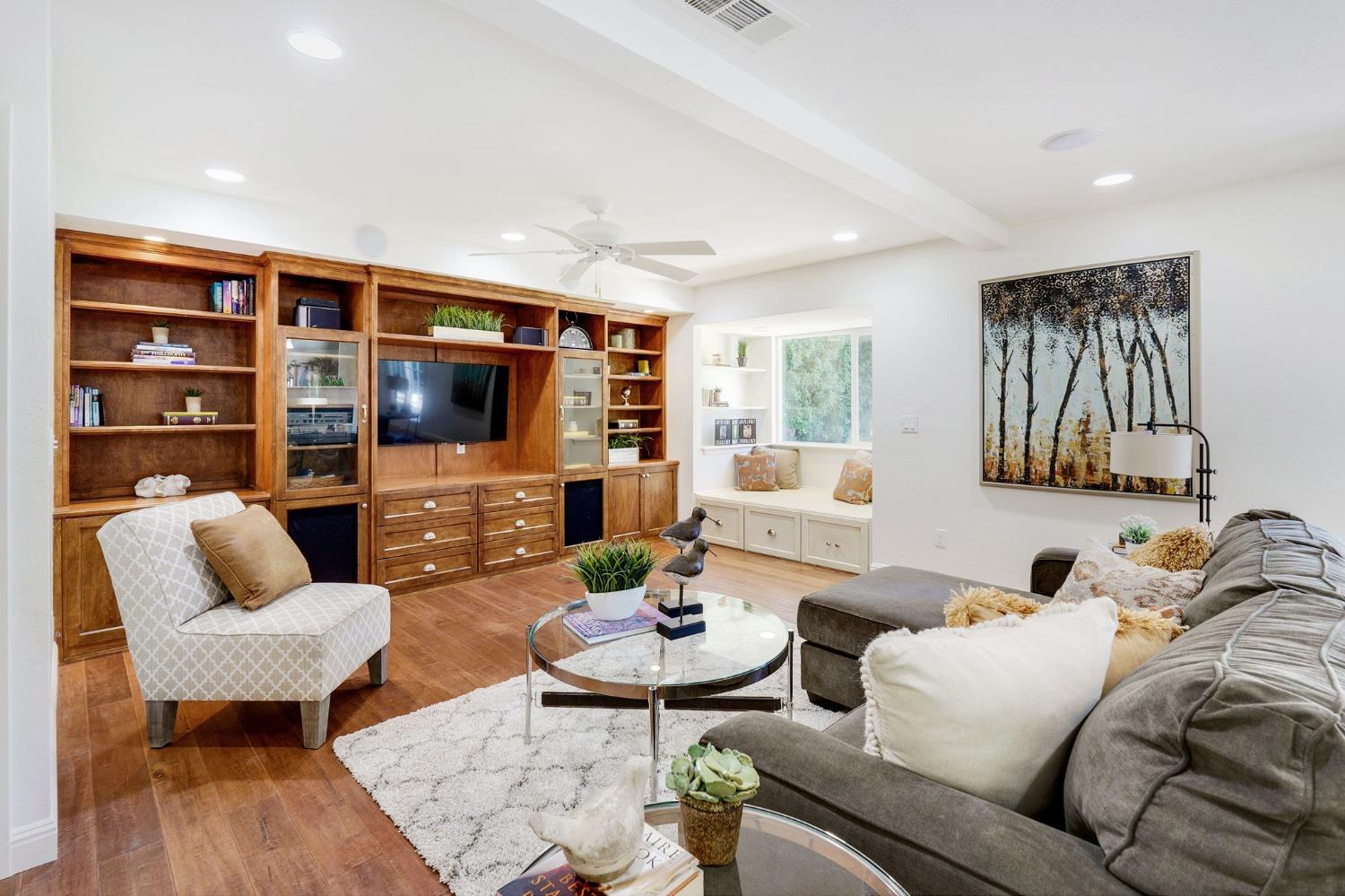 4425 San Ramon Drive