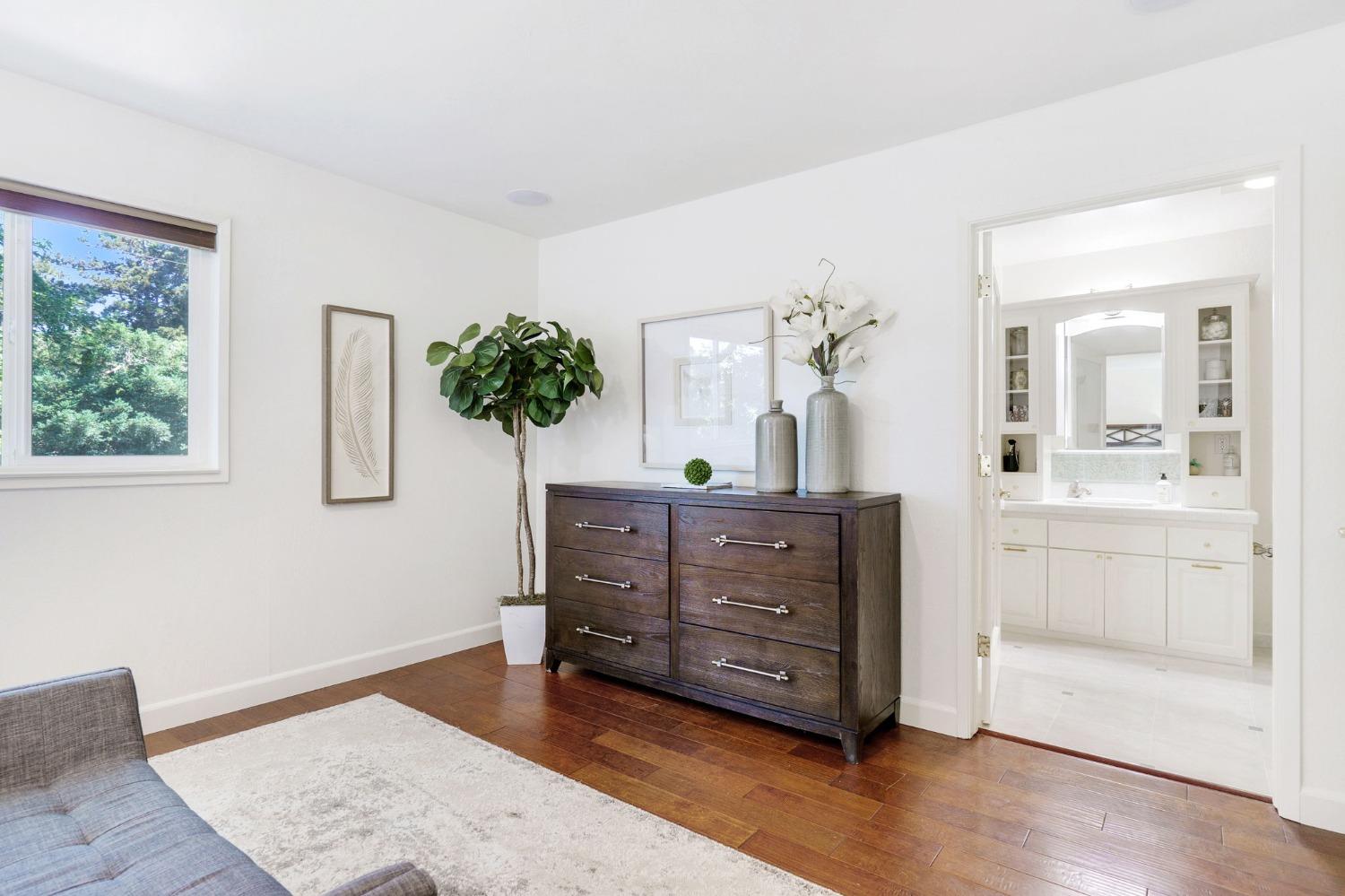 4425 San Ramon Drive