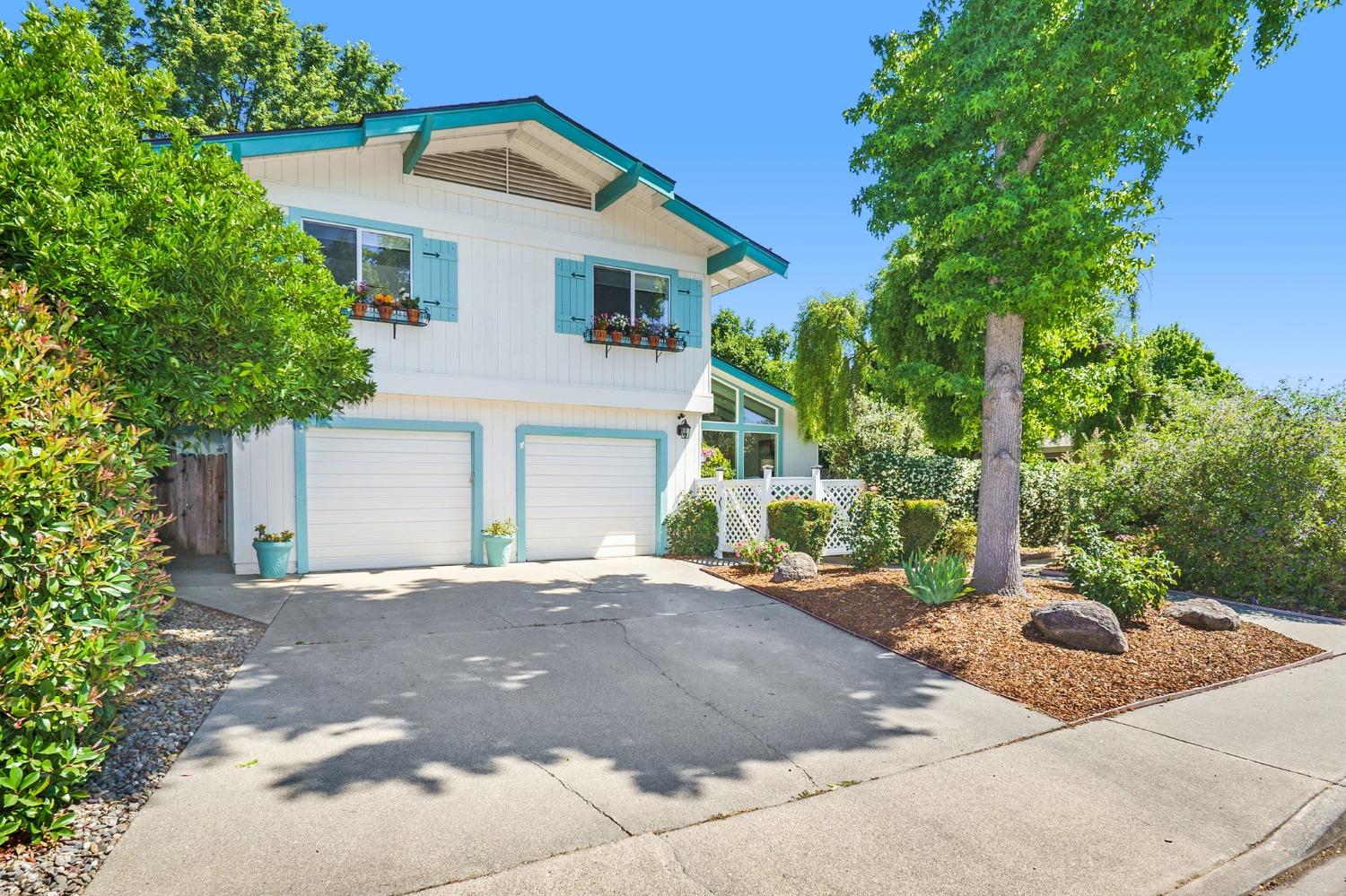 4425 San Ramon Drive