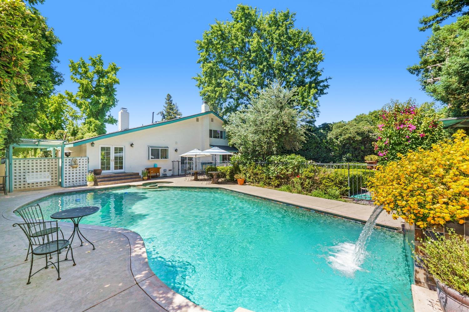 4425 San Ramon Drive