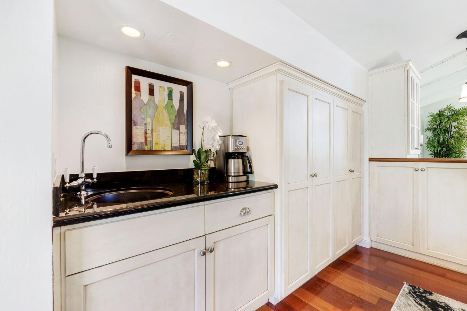 4425 San Ramon Drive