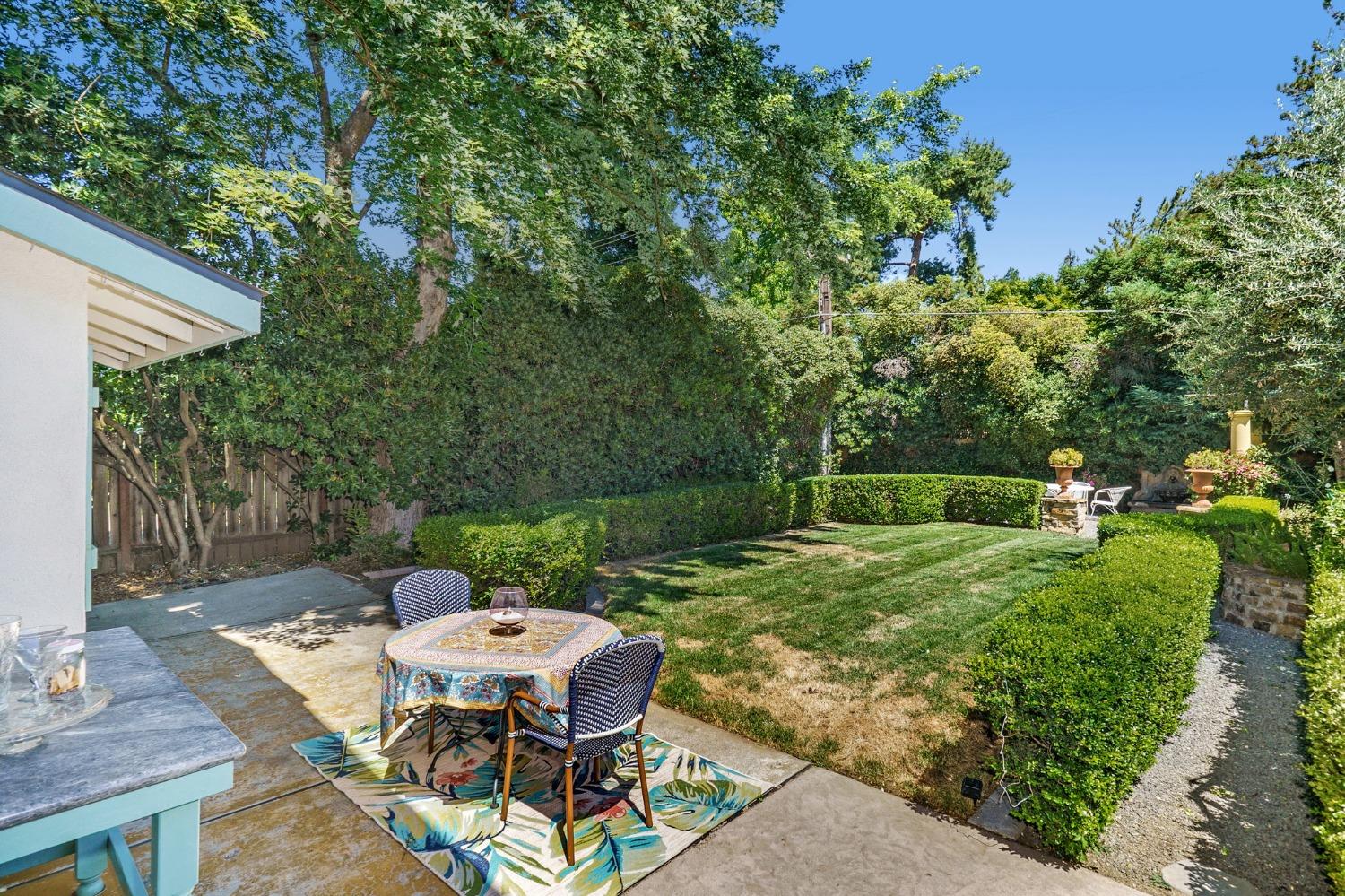 4425 San Ramon Drive