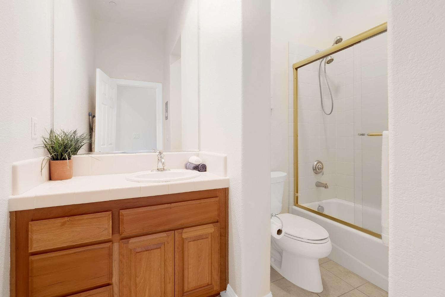 34070 Canvas Back Street