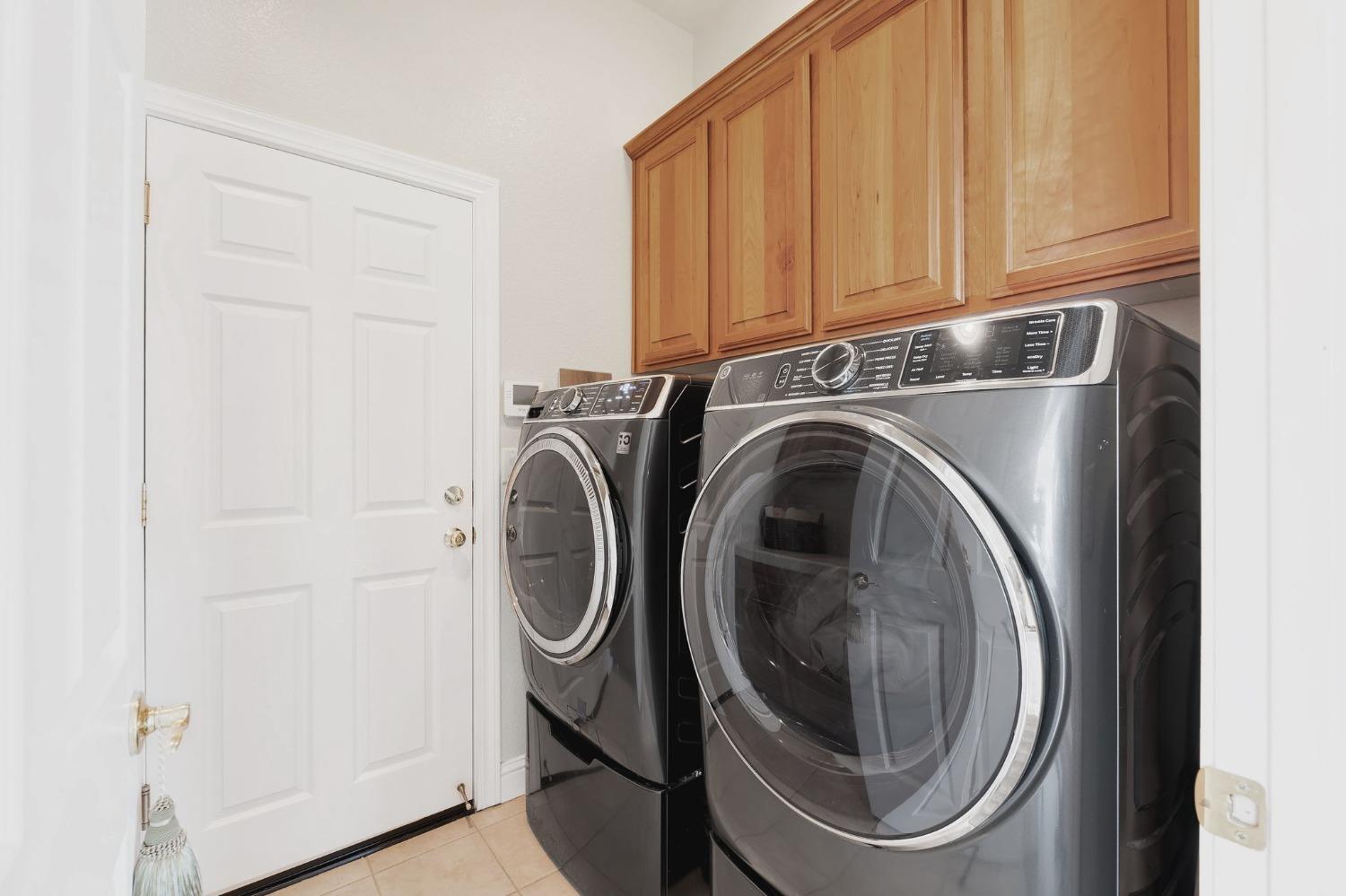 34070 Canvas Back Street