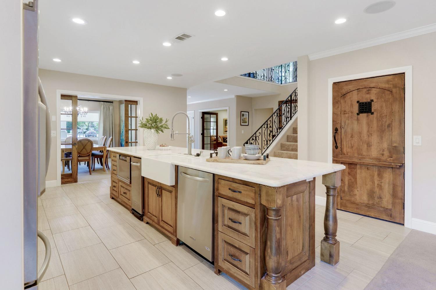 3449 Oyster Bay Avenue