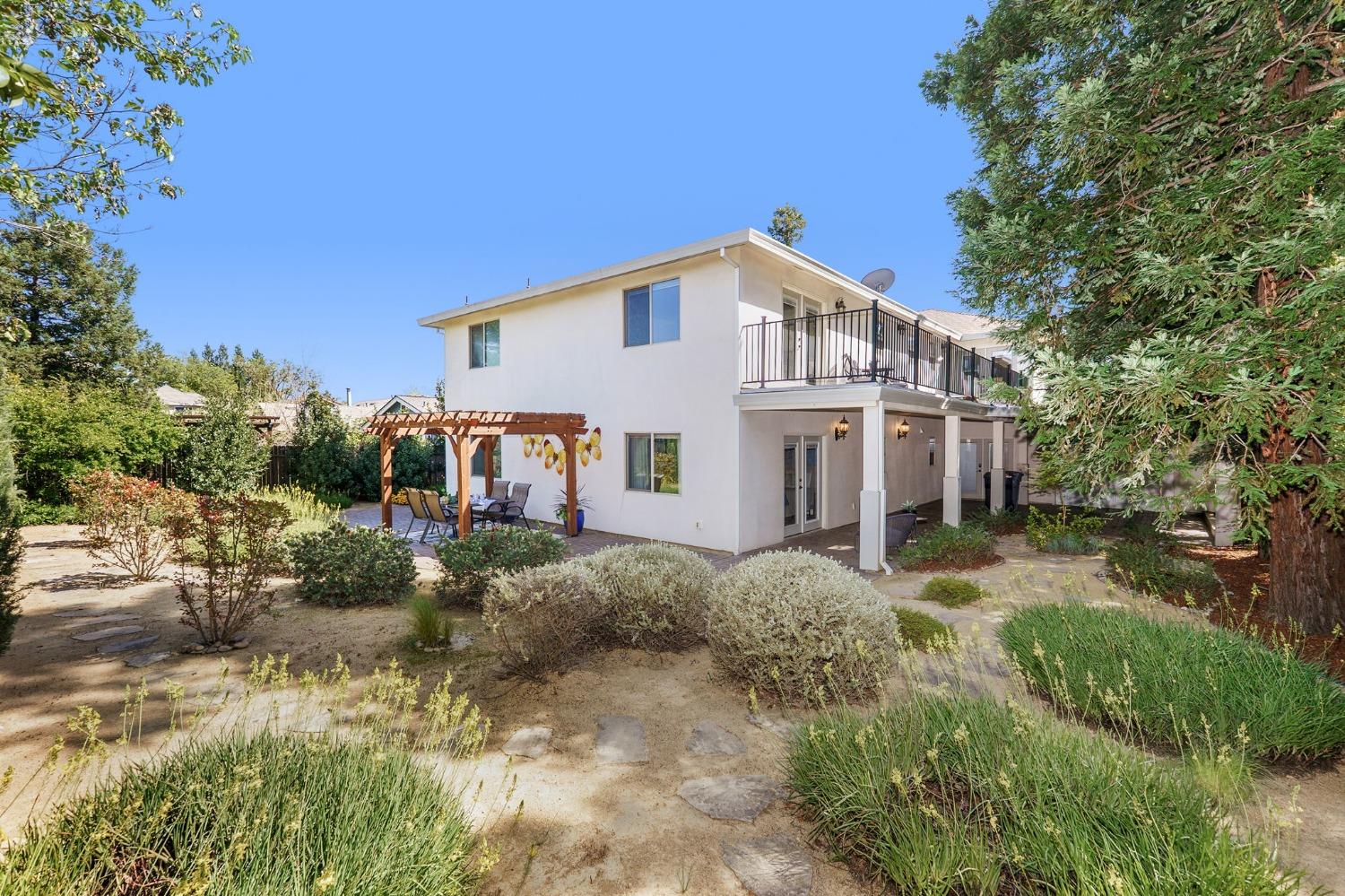 3449 Oyster Bay Avenue