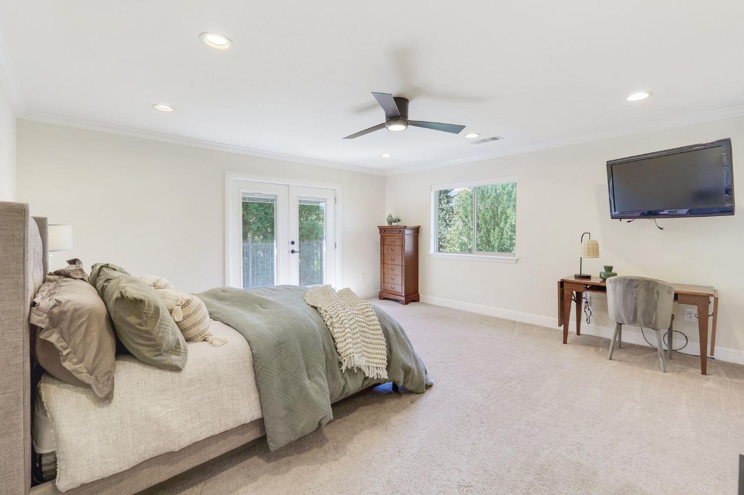 3449 Oyster Bay Avenue